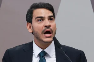 PF ligou Messias e caso Lulinha a veto no STF