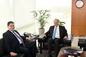 STF dá 10 dias a Alcolumbre sobre acessos no Senado