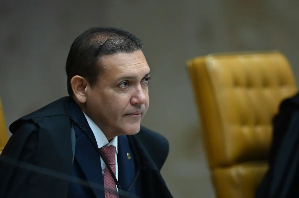 Ofensiva no STF ameaça indicação de Nunes Marques