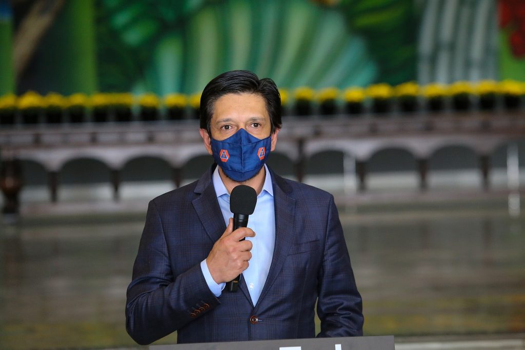 Nunes cria Dia Universal de Oração no calendário de SP