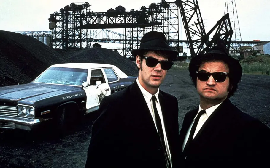Blues Brothers: o clássico com 103 carros destruídos