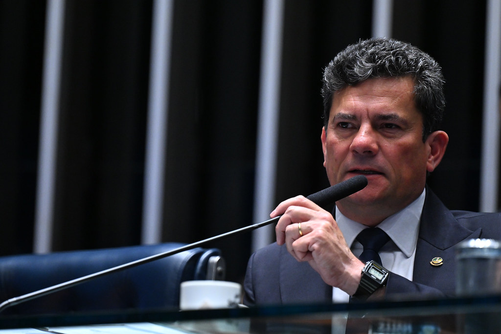 Moro prevê fim da era Lula após avanço conservador