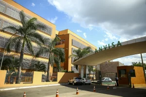 Anvisa libera fábrica da Unilever após travar produção